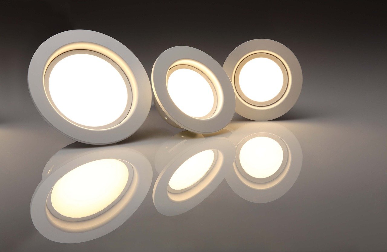 led-823383_1280